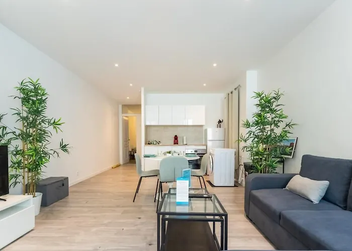 T2 Cosy & Moderne A 2 Min Du Port - Parking Inclus *