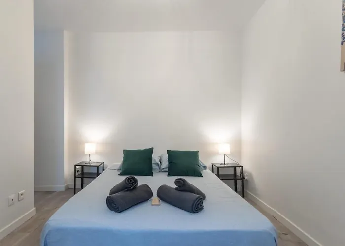Apartment T2 Cosy & Moderne A 2 Min Du Port - Parking Inclus *