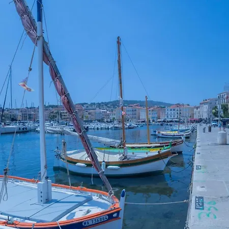 T2 Cosy & Moderne A 2 Min Du Port - Parking Inclus 아파트 라시오타